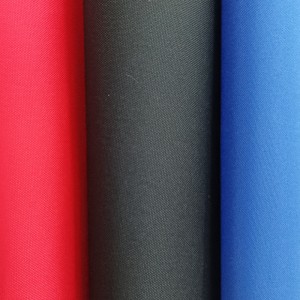 Riciclare il poliestere Oxford.